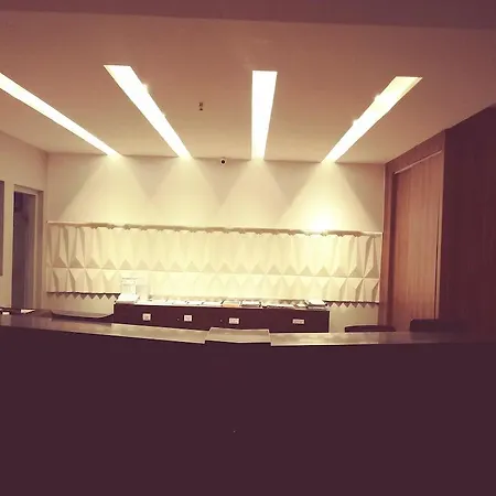 Spazzio 4*