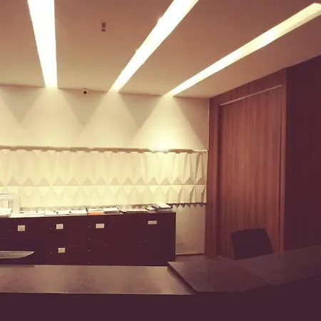 Spazzio Hotel 4*